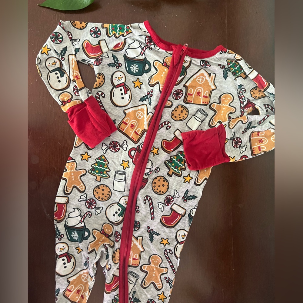 Little Sleepies Christmas Print 6-12m